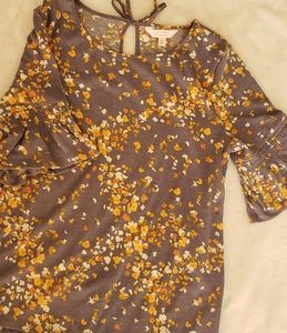 Lc ruffle sleeve top